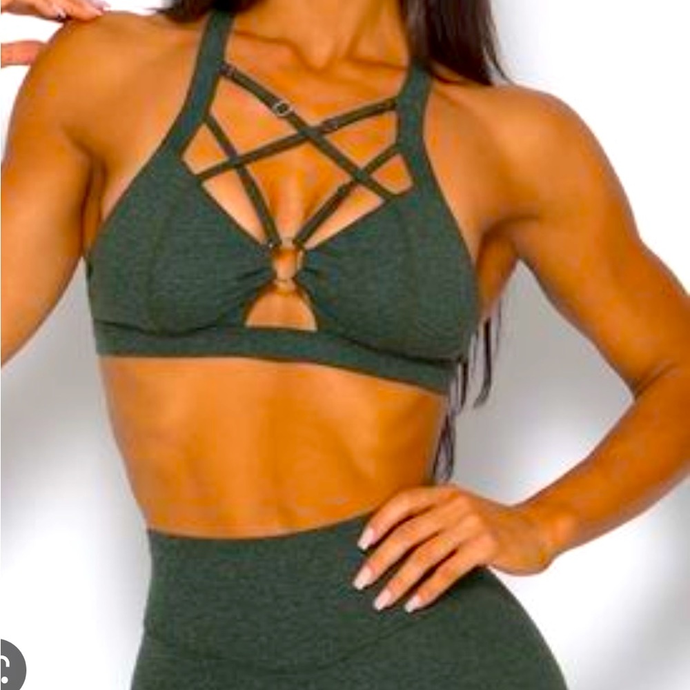 Bombshell Sportswear dream bra- new without tags